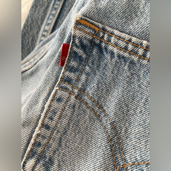 ‼️SOLD‼️ Authentic 90s Vintage Levis 501 Jeans - Picture 2 of 8